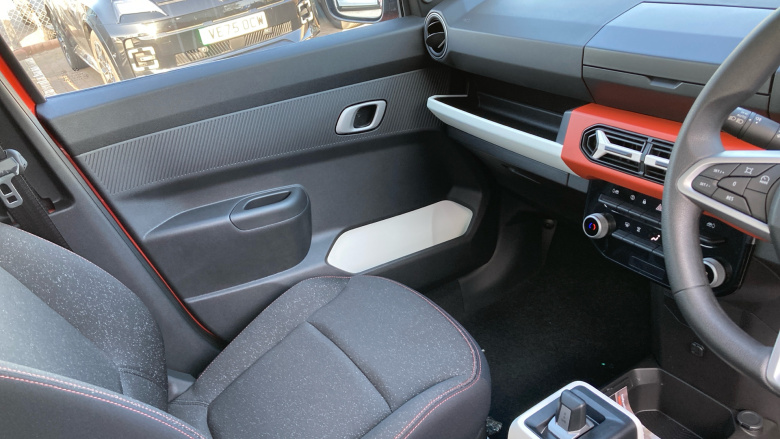 Dacia Spring 27kWh Expression 65 48kW 5dr Auto Electric Hatchback